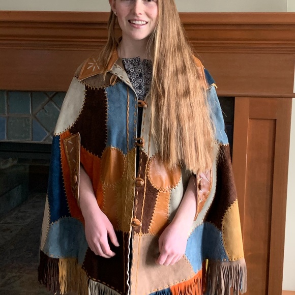 Leather cape, suede leather patchwork poncho, leather fringe cape, hippy clothes - Picture 8 of 9